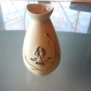 Pottery flower vase